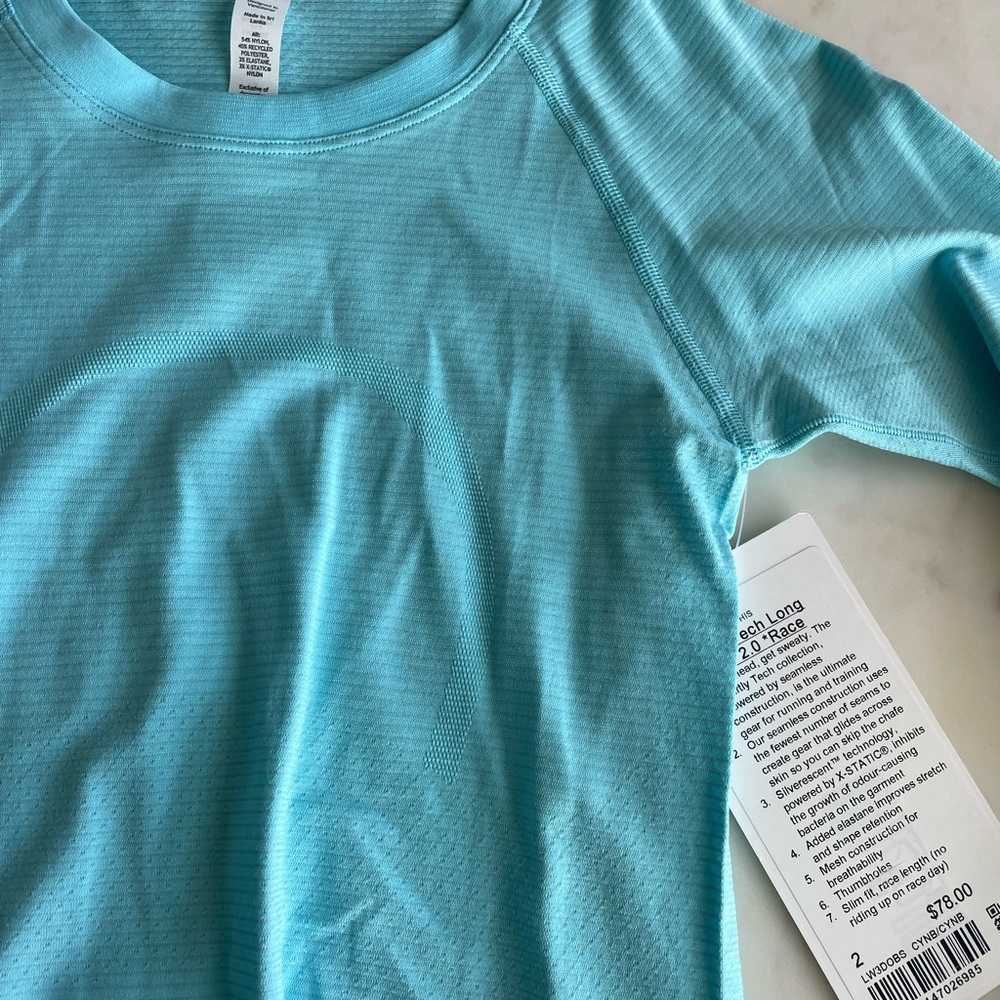 Lululemon Light Blue Long Sleeve Top 2 NWT - Picture 2 of 2